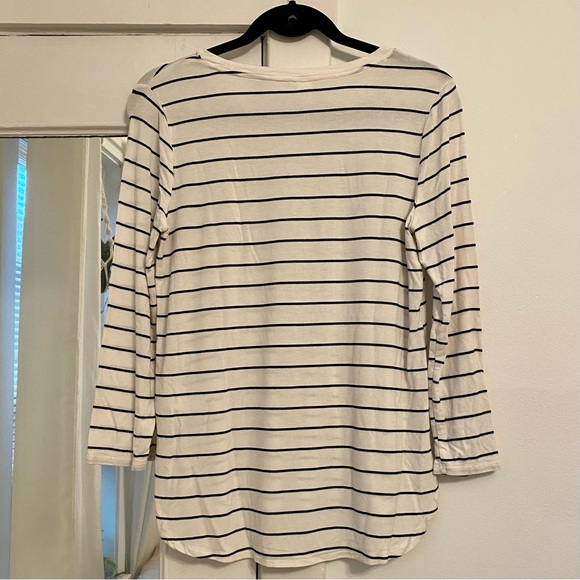 Small Old Navy Luxe Tee - Picture 2 of 2